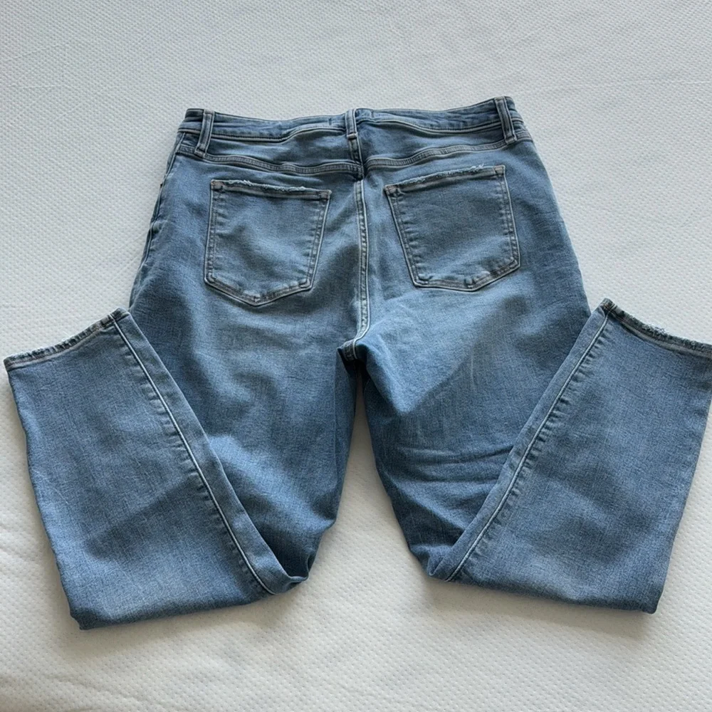 A&F Jeans - Picture 2 of 4